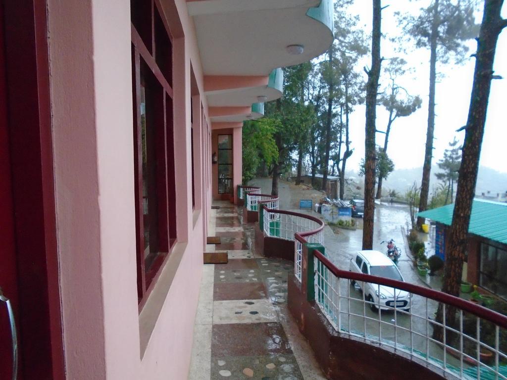 New Dolma Hotel Almora Exterior foto